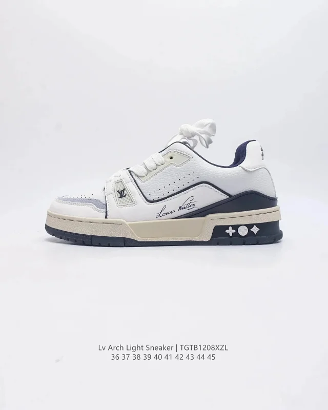 Louis Vuitton LV Trainer Sneaker product detail image 8