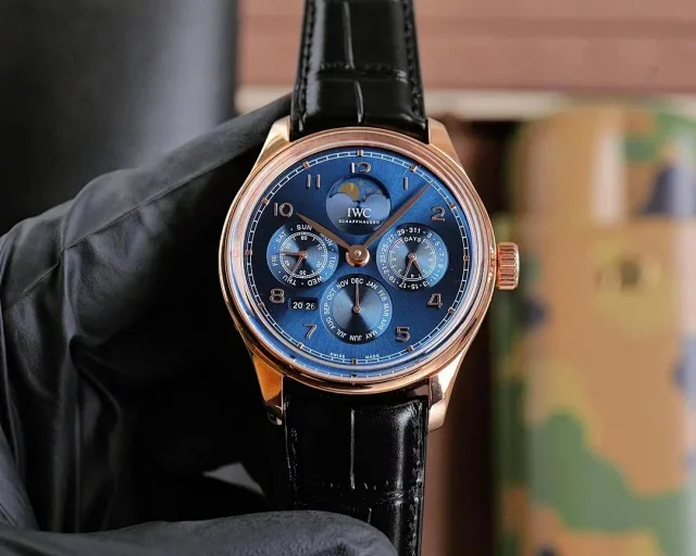 IWC Schaffhausen Watches Moonphase Perpetual Calendar Leather Strap Watch product detail image 1
