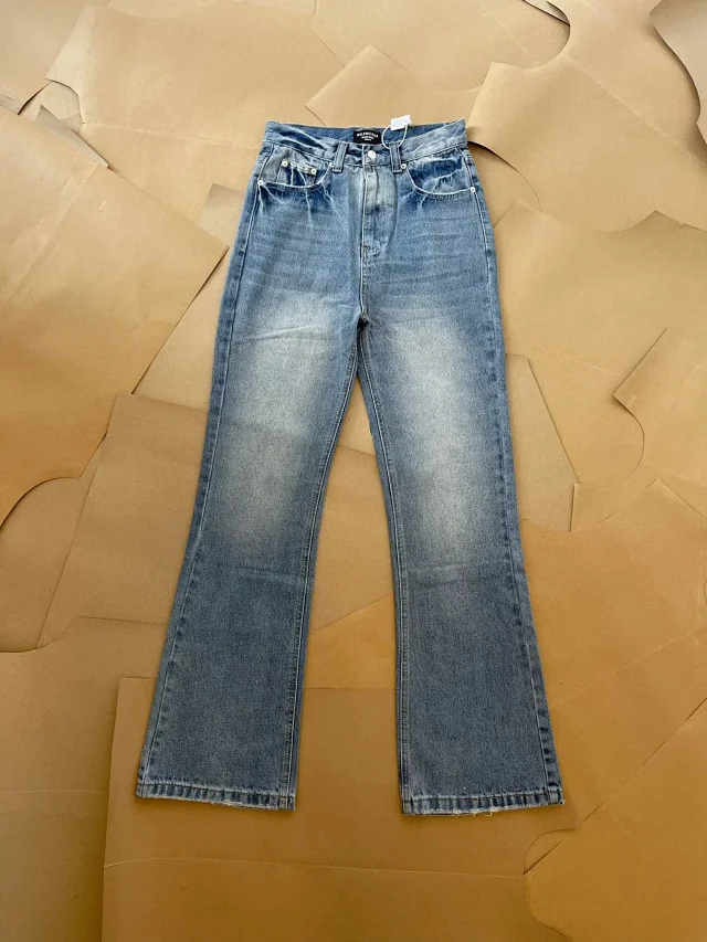 Balenciaga Jeans Denim with logo print, side stripes, or flared-leg designs product detail image 6
