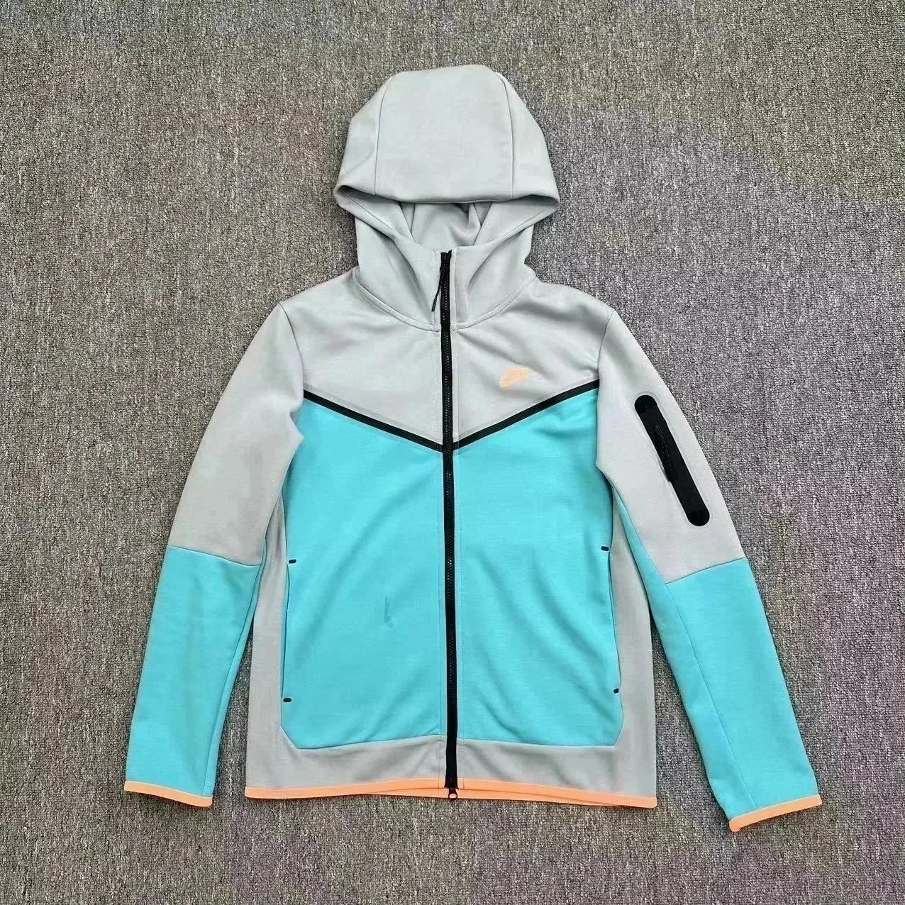 Nike Matching Sets Hooded zip-up jacket and jogger pants set — Peacock blue and gray patchwork jacket