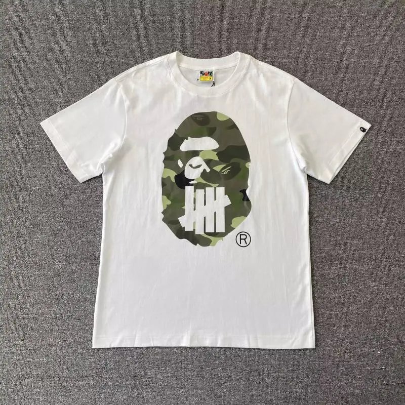 A BATHING APE T-Shirts Short-sleeve graphic T-shirt image 13