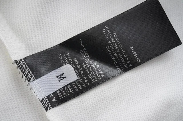 AMIRI T-Shirts Heart Graphic product detail image 5