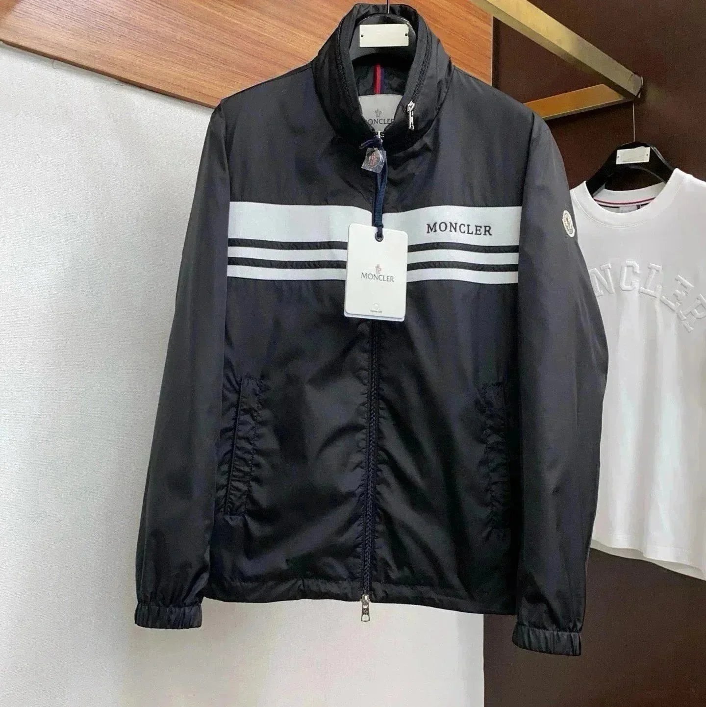 Moncler Jackets Hooded zip-up lightweight jacket — 19