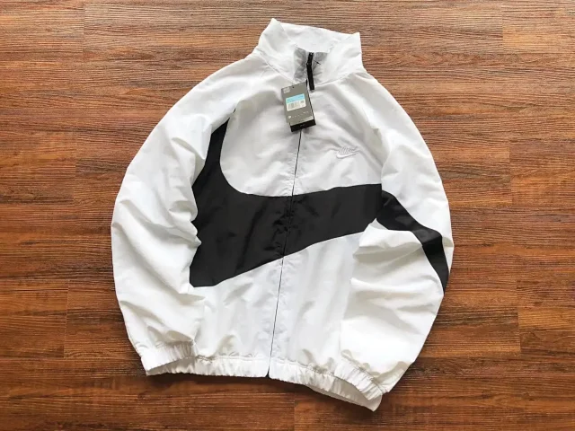 Nike Jackets Zip-Up Windbreaker with Logo Graphics product detail image 10