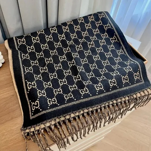 Gucci Scarves Fringed GG monogram scarf product detail image 8