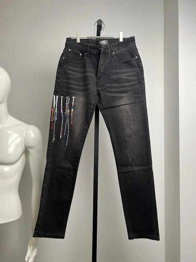 AMIRI Jeans Distressed and embellished denim product detail image 6
