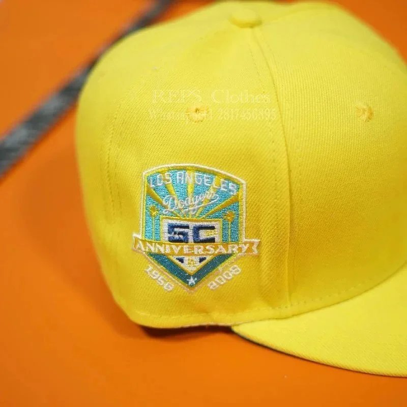 New Era Los Angeles Dodgers 50th Anniversary Snapback Cap Light Blue - 16