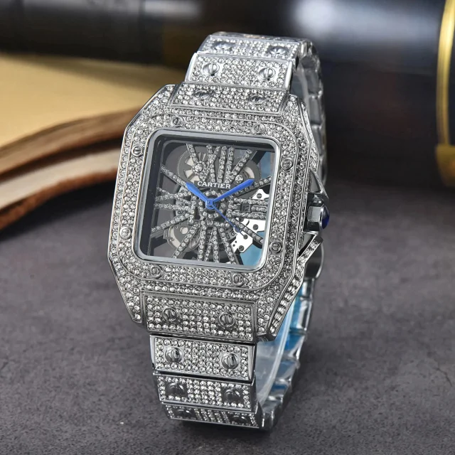 Cartier Watches Analog wristwatch with Roman numeral dial product detail image 6