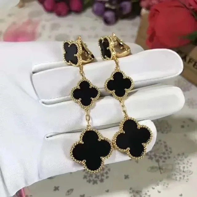 Van Cleef & Arpels Jewelry Four-leaf clover motif product detail image 5