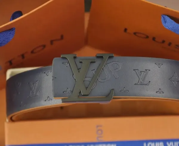 Louis Vuitton LV Initiales Belt Black Leather with Gold-Tone Buckle - 6