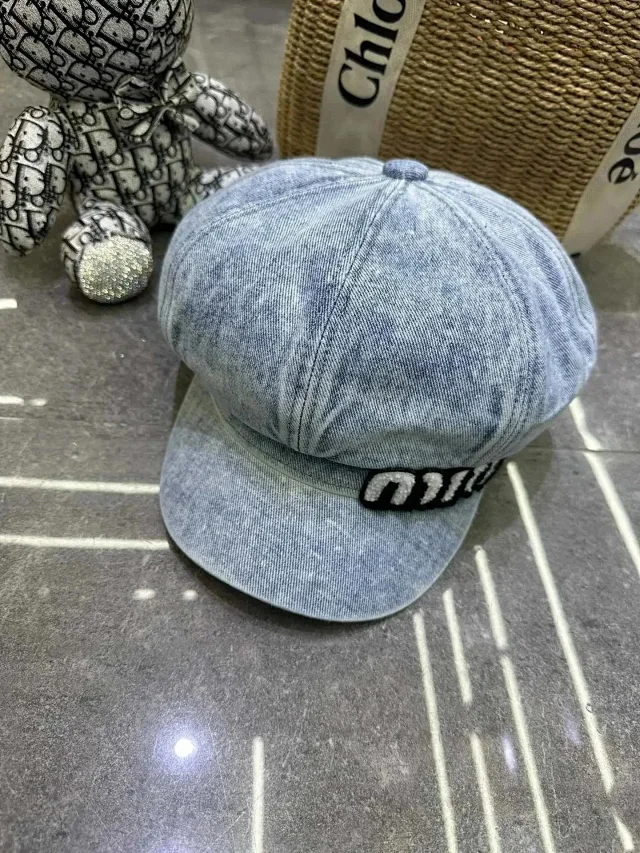 Miu Hats Logo baseball caps and berets product detail image 2