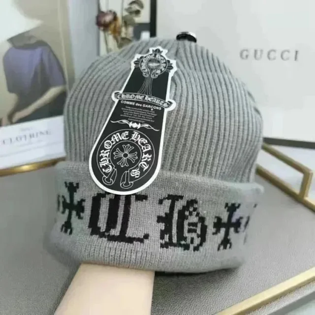 Chrome Hearts Hats Ribbed Knit Beanie with Cross Patch product detail image 4