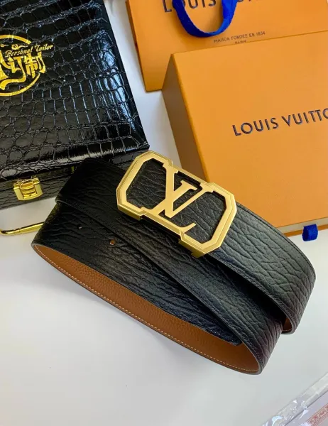 Louis Vuitton LV Initiales Belt Black Gold Leather Belt - 1