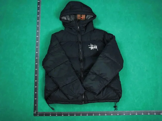 Stüssy Down Jackets Hooded Puffer Jacket product detail image 2