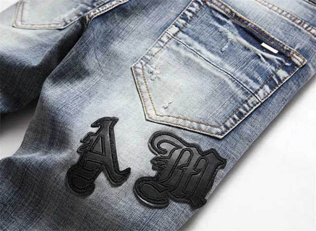 AMIRI Jeans Distressed Graphic product detail image 18