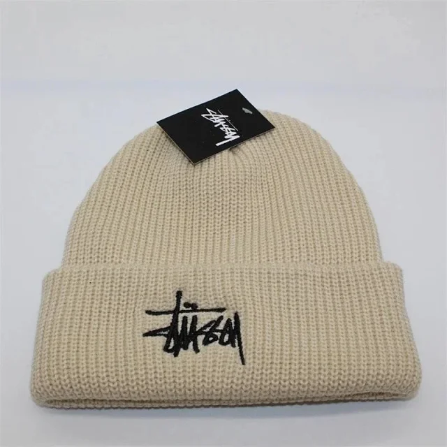 Stüssy Hats Embroidered Logo Rib-Knit Cuffed Beanie product detail image 9