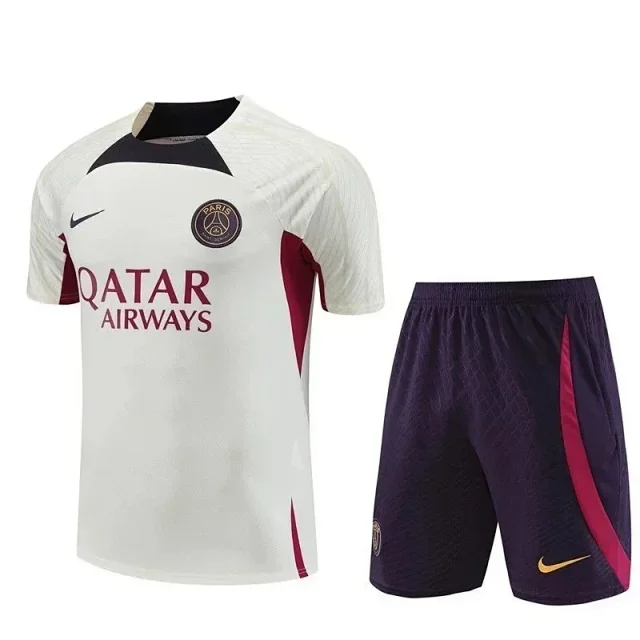 Adidas Football Jerseys Juventus jersey and shorts set product detail image 5