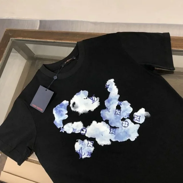 Louis Vuitton T-Shirts Short-Sleeve Crew-Neck Graphic product detail image 58
