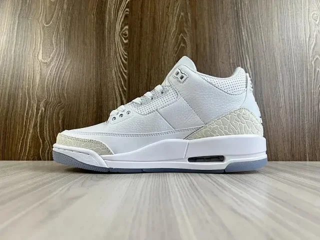 Jordan Sneakers Air 3 with elephant-print overlays product detail image 3