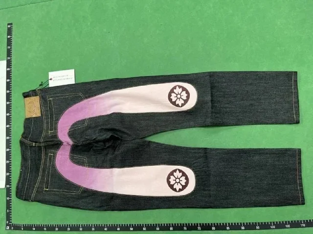 Louis Vuitton Jeans Monogram Patchwork product detail image 5