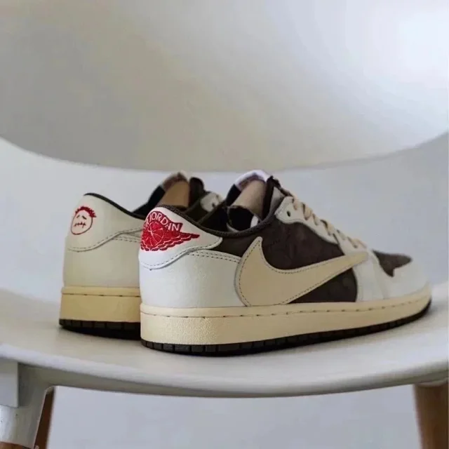 Nike Sneakers Air Jordan 1 Low product detail image 2