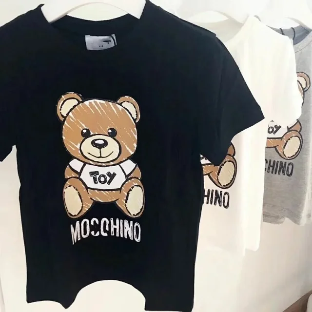 Moschino T-Shirts Graphic Crewneck T-Shirt product detail image 8