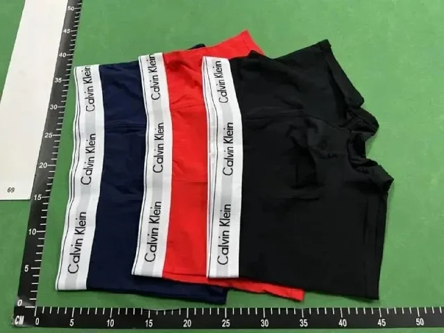 Calvin Klein Underwear Men's boxer briefs product detail image 7