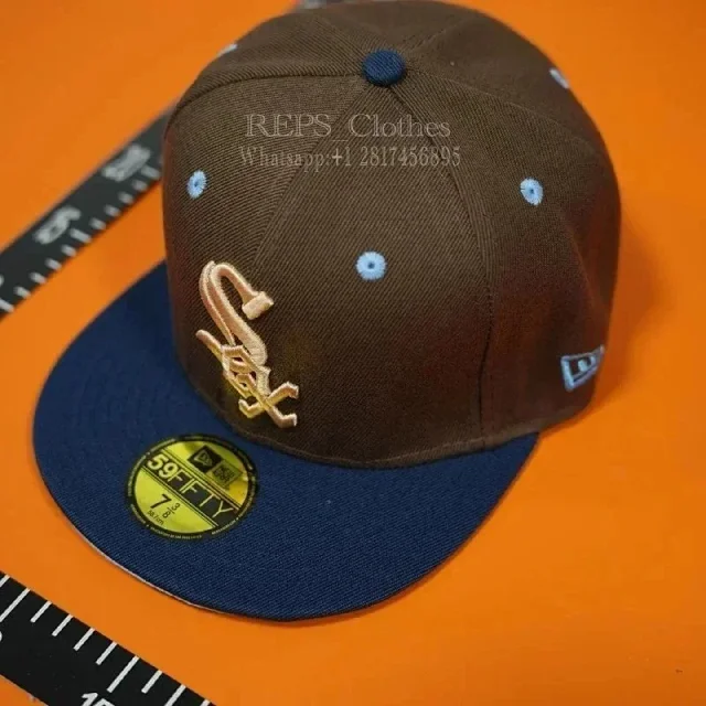 New Era Hats 59FIFTY fitted flat-brim baseball caps with embroidered MLB team logos and commemorative patches product detail image 9