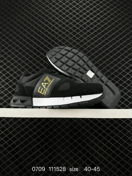 EA7 Emporio Armani Runner Multicolor Sneakers - 8