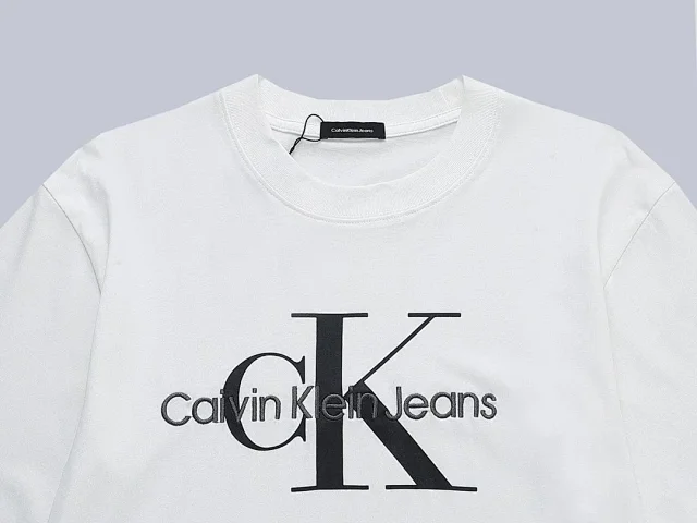 Calvin Klein T-Shirts Jeans CK Logo Print product detail image 3