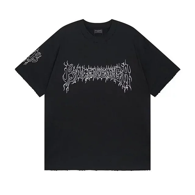 Balenciaga T-Shirts Oversized short-sleeve T-shirt with distressed logo print product detail image 14