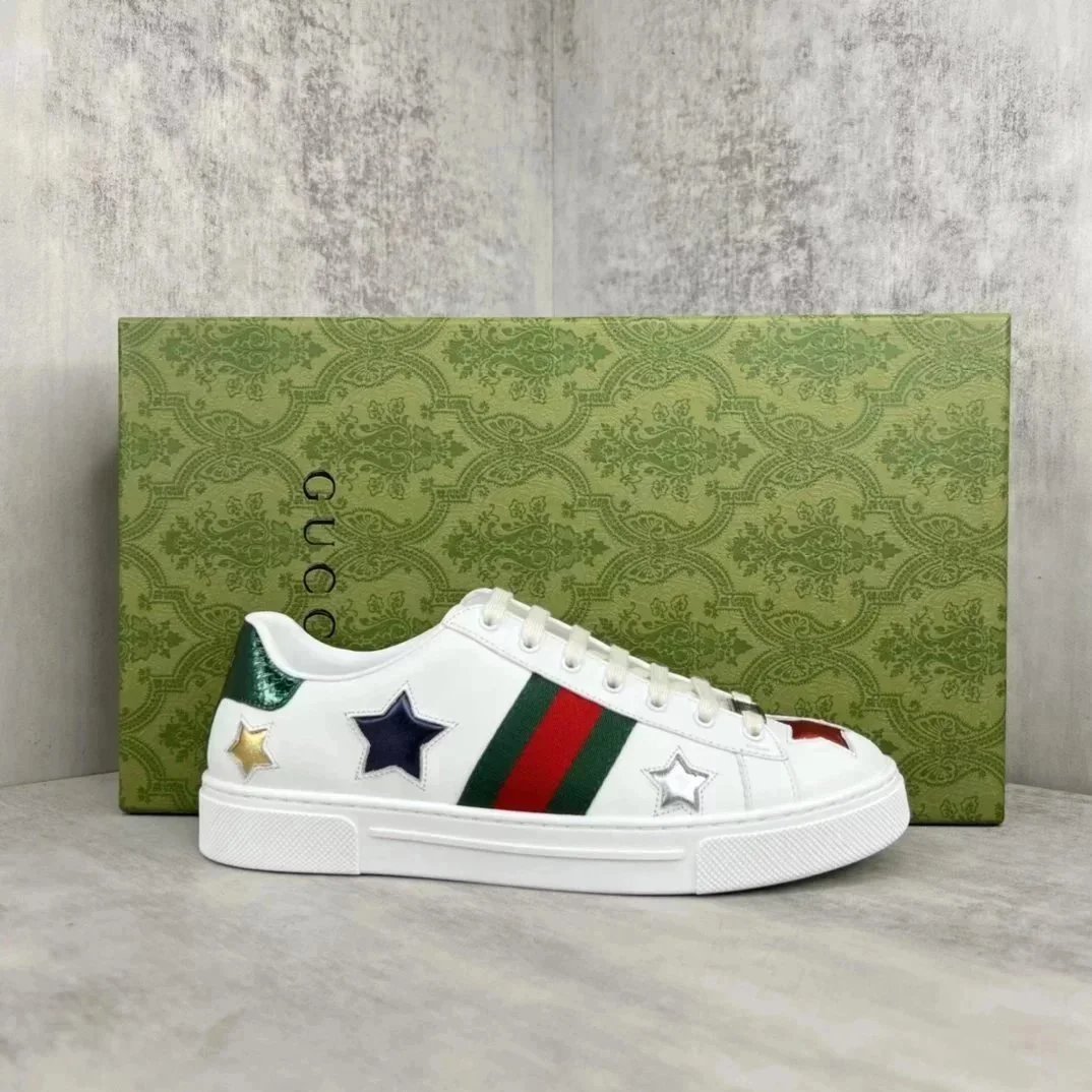 Gucci Ace Bee Embroidery White Sneakers - 10