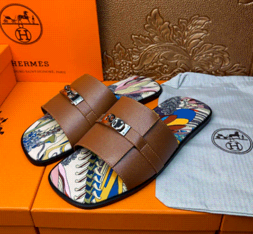 Hermès Slippers