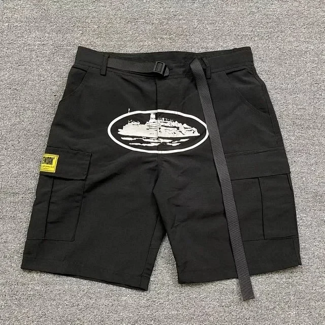 Corteiz Shorts Cargo with Webbing Belt and Oval Graphic Print product detail image 5