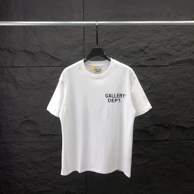 Gallery Dept. T-Shirts Logo Print Short-Sleeve T-Shirt product detail image 6