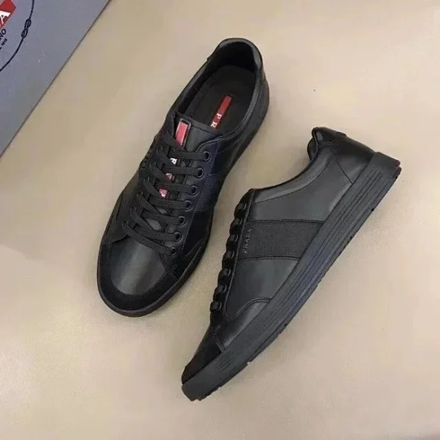Prada Sneakers Low- and high-top triangle-logo product detail image 9