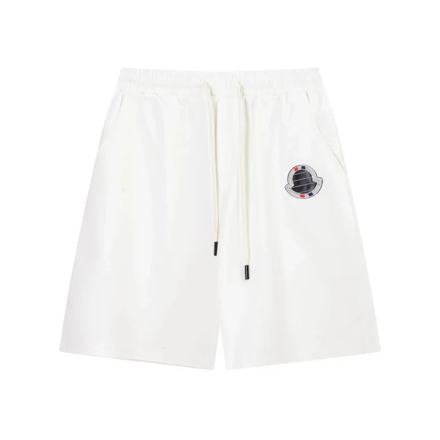 Moncler Shorts Drawstring Logo product detail image 4