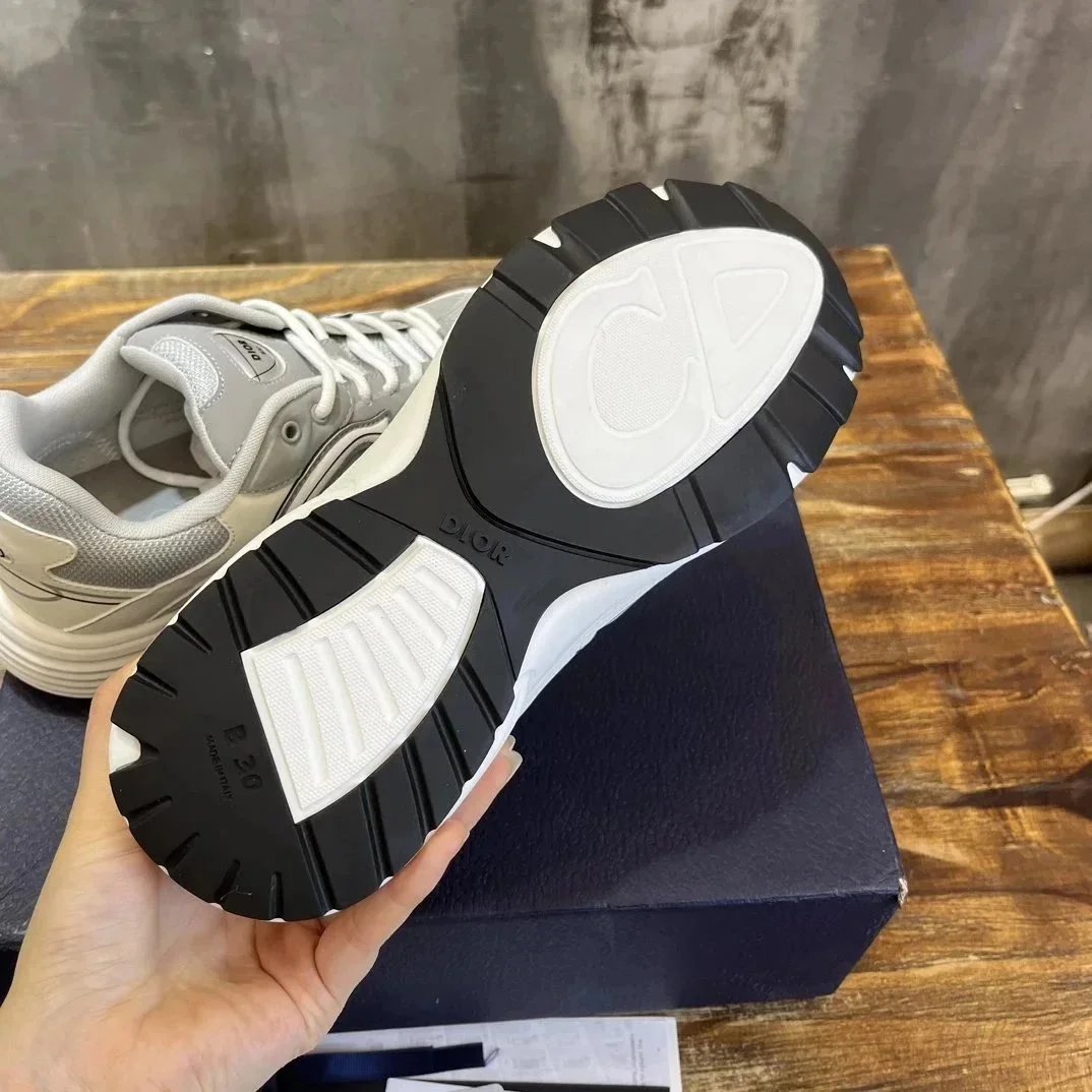 Dior Sneakers B30 image 9