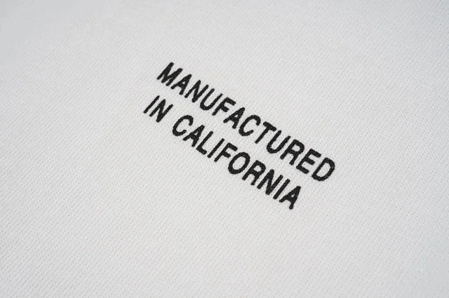 AMIRI T-Shirts Heart Graphic product detail image 6