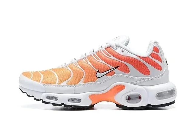 Nike Sneakers Air Max Plus product detail image 1