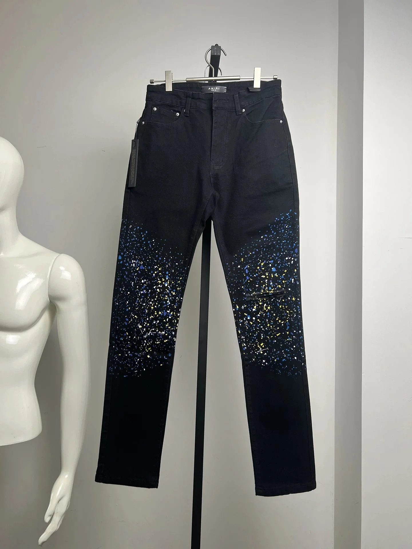 AMIRI Jeans Embellished Distressed image 3