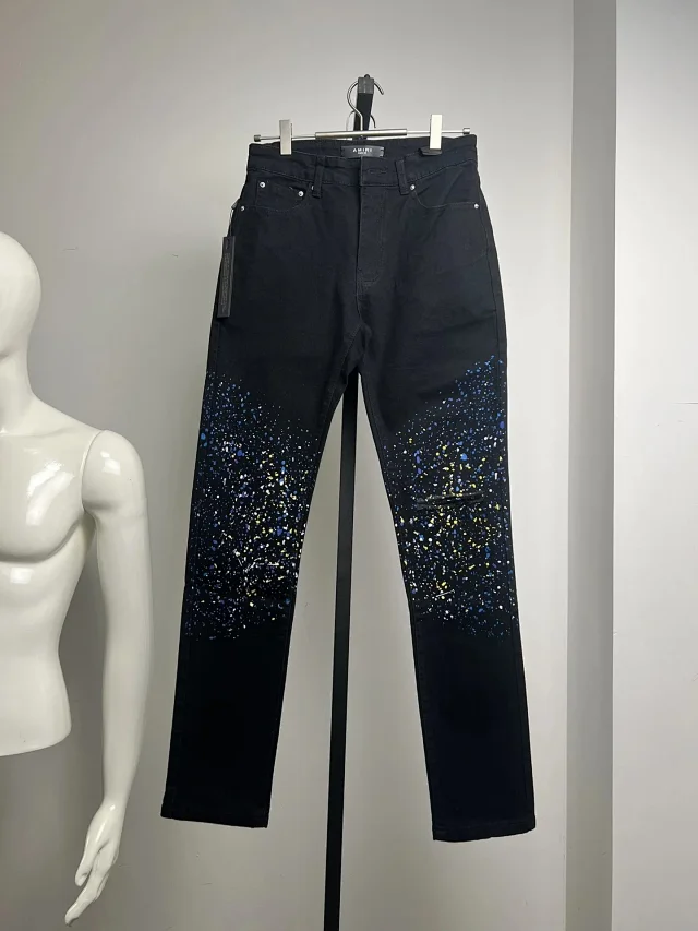 AMIRI Jeans Embellished Distressed product detail image 3
