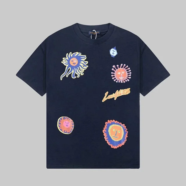 Louis Vuitton T-Shirts Short-Sleeve Graphic Print product detail image 4