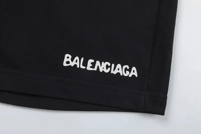 Balenciaga Shorts Logo-print drawstring product detail image 5