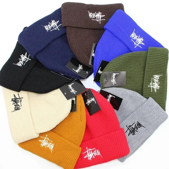 Stüssy Hats Embroidered Logo Rib-Knit Cuffed Beanie product detail image 1
