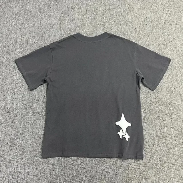 Broken Planet T-Shirts Foamed Graphic Print Crew-Neck Short-Sleeve product detail image 3