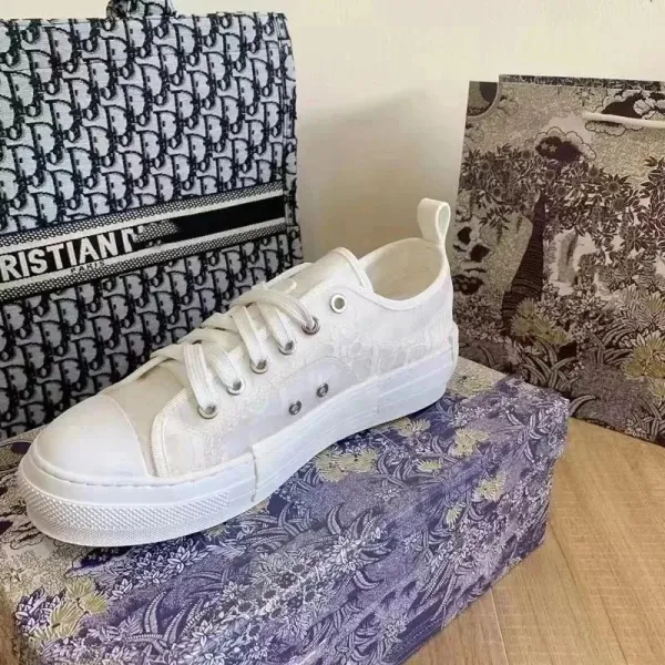 Dior B23 Low White Lace-Embellished Sneakers - 1