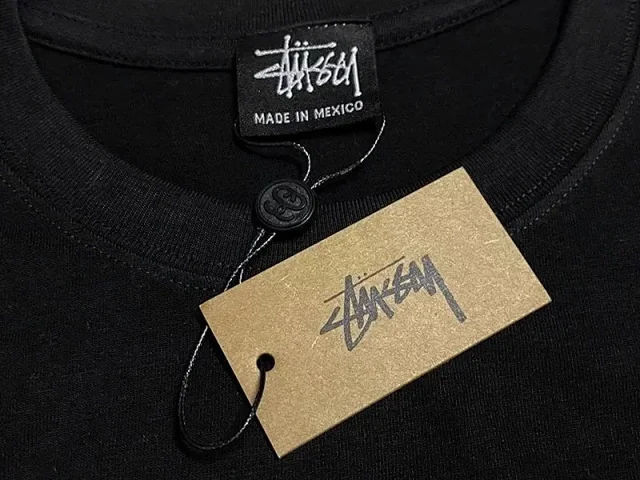 Stüssy T-Shirts Short-Sleeve Graphic Print product detail image 4