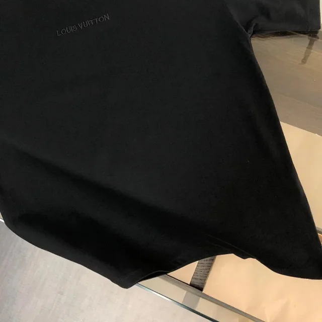 Louis Vuitton T-Shirts Short-Sleeve Crew-Neck product detail image 7