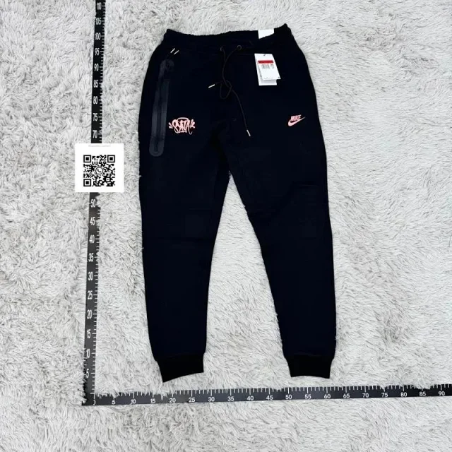 Unbranded Hooded zip-up sweatshirt and jogger set product detail image 4